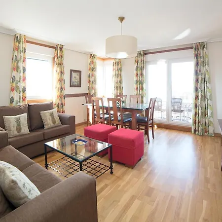 Ria De Bayona Apartment